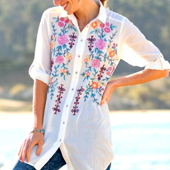 Kyla Sea Tops - BEAUTIFUL!!! ♡embroidered cotton tunic from Sahali